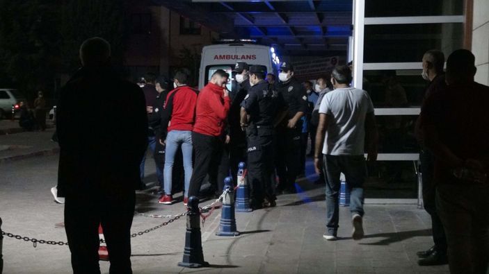 Kilis'te husumetli aileler birbirine girdi