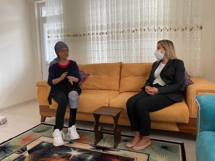 4. kattan düşen kadın 5 yıl sonra ilk adımı atmanın mutluluğunu yaşadı -2