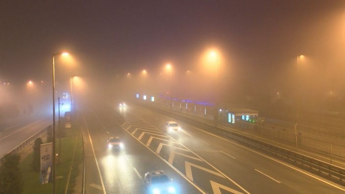 İstanbul'da yoğun sis etkili oluyor -4