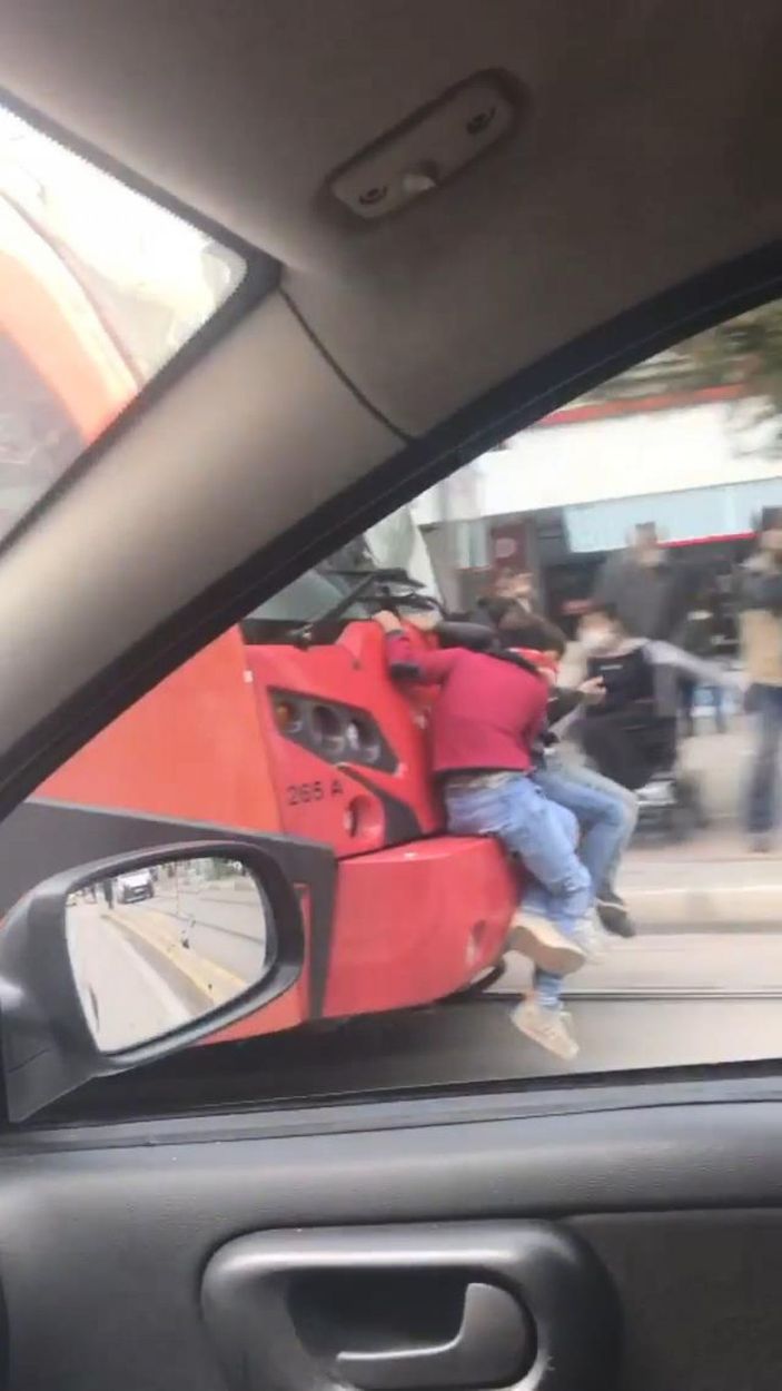 d Bursa'da Suriyeli çocukların tehlikeli yolculuğu