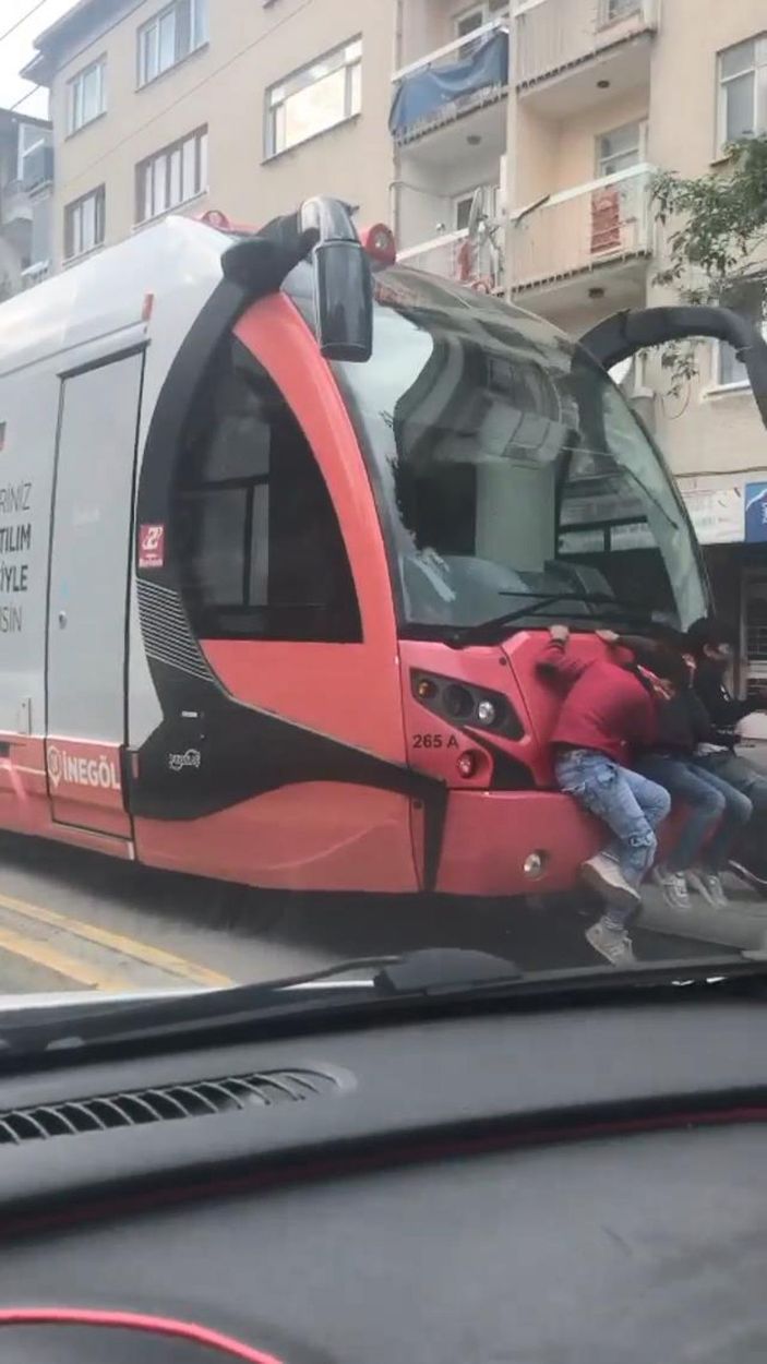 Bursa'da Suriyeli çocukların tehlikeli yolculuğu