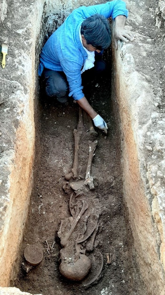 Perre Antik Kenti’nde 1500 yıllık bozulmamış iskelet bulundu -8