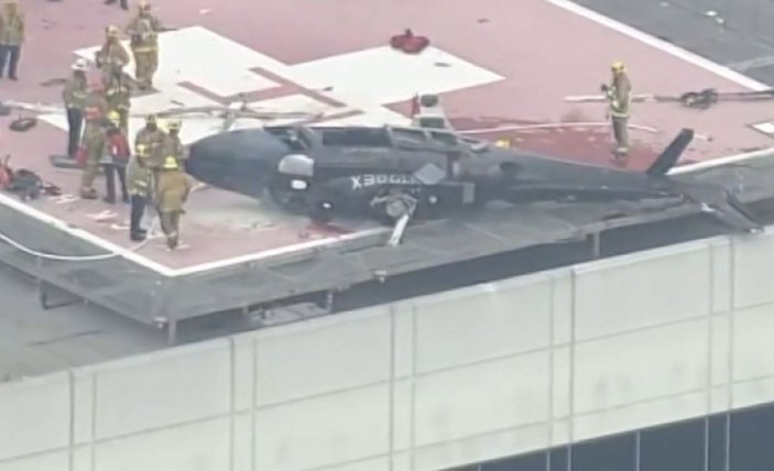 ABD'de donör kalp taşıyan ambulans helikopterin yere çakılma anı kamerada -5
