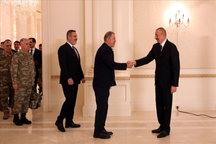 Bakanlar Çavuşoğlu ve Akar'dan, İlham Aliyev'e tebrik ziyareti -1