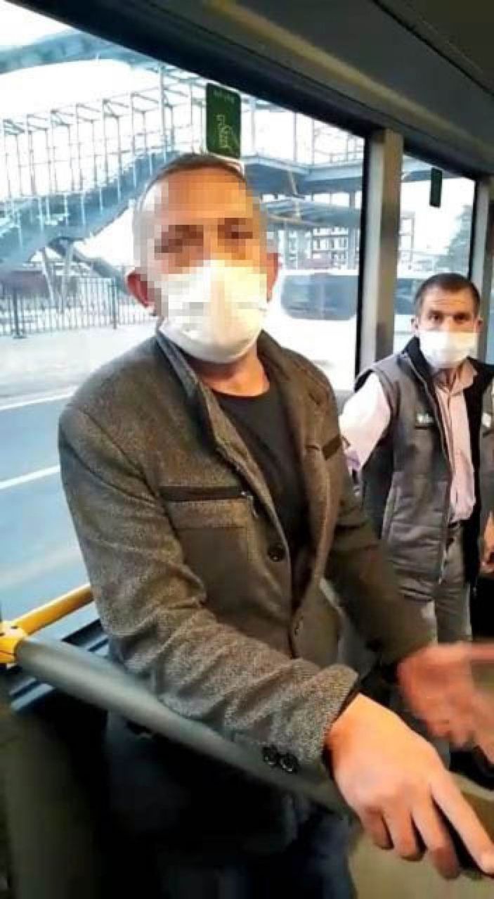 d Otobüste kadınlara bakarak kendisini tatmin etti, ‘İki taraflı zannettim’ dedi -1