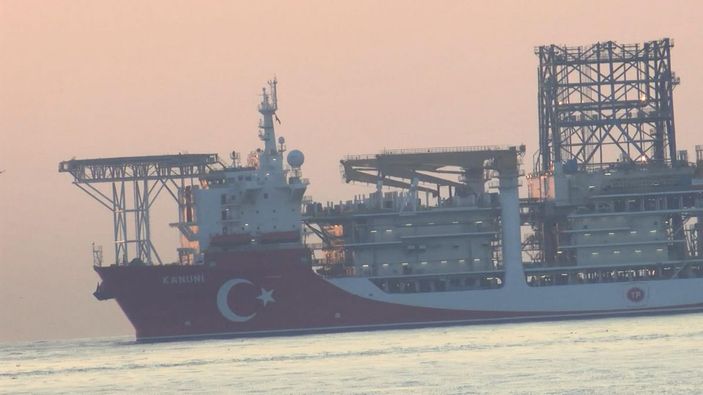 Kanuni Sondaj Gemisi Kadıköy açıklarında demirledi  -3