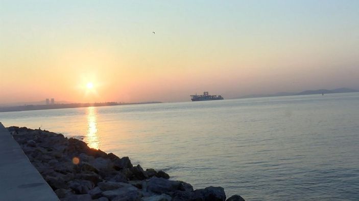 Kanuni Sondaj Gemisi Kadıköy açıklarında demirledi  -2