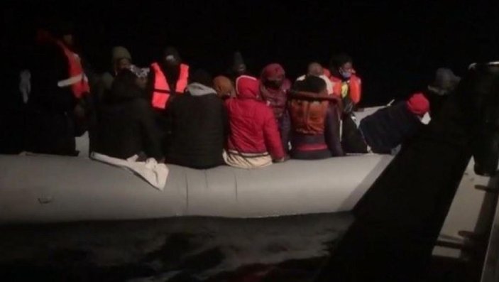 Bodrum’da 19 kaçak göçmen kurtarıldı -1