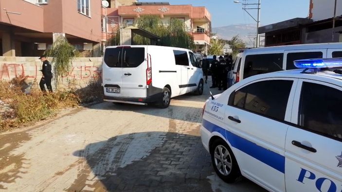 d Kıskançlık tartışmasında 6 çocuk annesi eşini vurdu -5