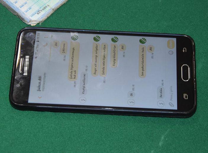 Kütahya’da kumar oynarken yakalanan 14 kişiye 65 bin 240 lira ceza -3