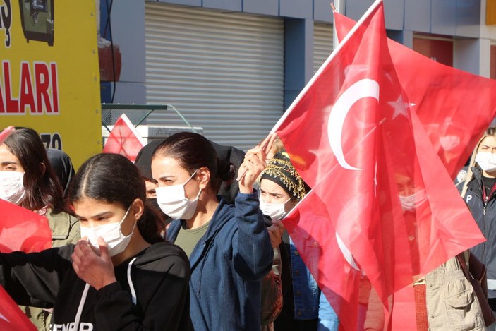 Şırnaklı kadınlar, engellemelere rağmen HDP önündeki eylemlerini sürdürdü -10