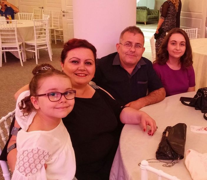 Koronavirüsten ölen Emine hemşire, son yolculuğuna uğurlandı -6