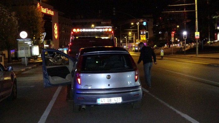 Bursa'da 10 dakika içinde 4 farklı ceza yiyen sürücünün otomobili bağlandı
