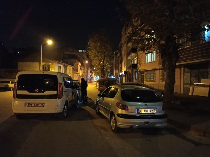 Bursa'da, sokak kısıtlamasını ihlal eden 330 kişiye 1 milyon lira ceza -7