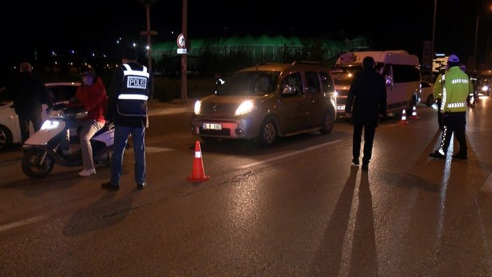 Bursa'da, sokak kısıtlamasını ihlal eden 330 kişiye 1 milyon lira ceza -3