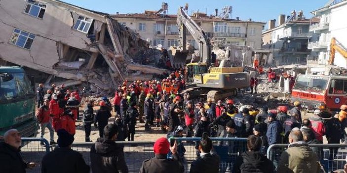 Elazığ'daki depremde yıkılan Dilek Apartmanı soruşturmasında sanıklar birbirlerini suçladı -5