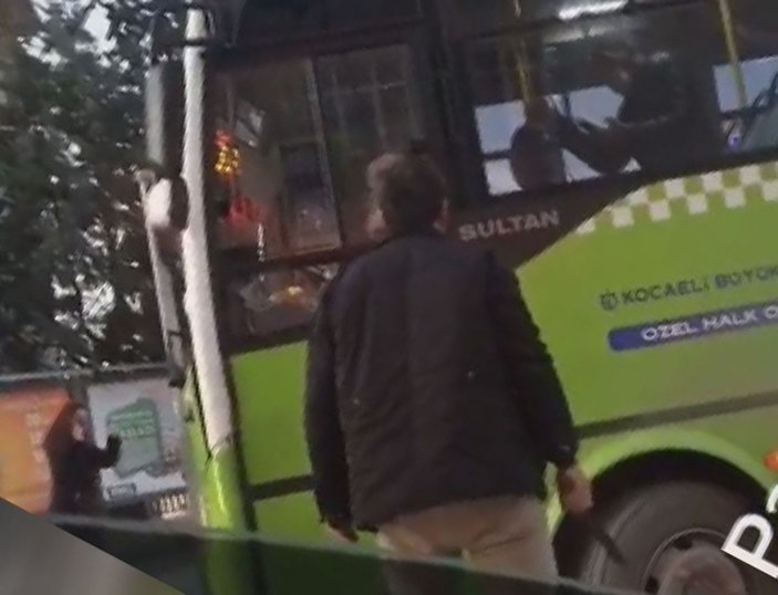 Trafikte tartıştığı halk otobüsü şoförüne copla saldırdı -3
