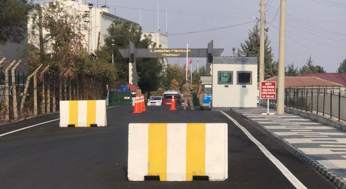 Diyarbakır merkezli 5 ilde PKK operasyonu: 2'si memur, 12 gözaltı -3