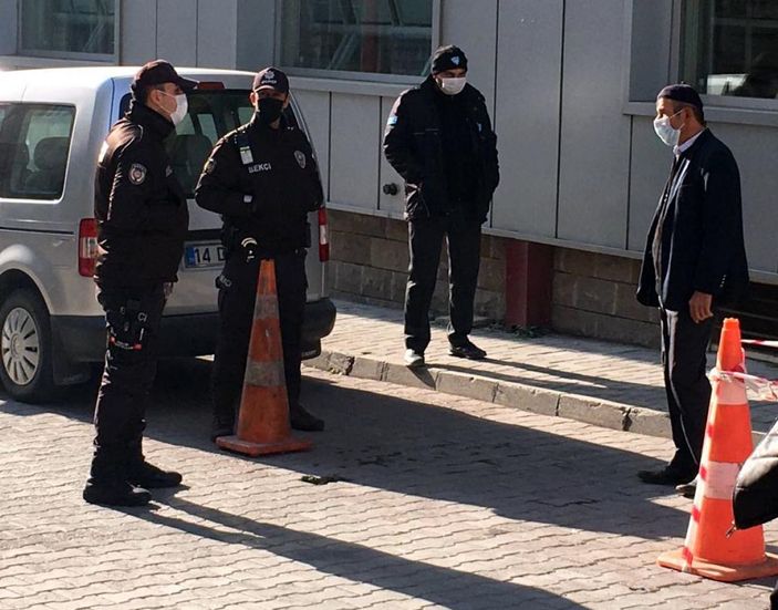 Karantina süresinin dolmasına 1 gün kala PTT'ye gitmiş -1