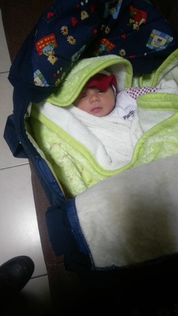 Osmaniye'de apartman girişinde bebek bulundu