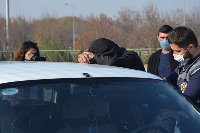 Kısıtlamada uyuşturucu ve silahla yakalandılar, 'Kimseye zararımız yok' dediler -4