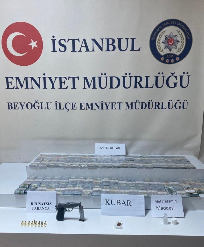 İstanbul’da 700 bin sahte dolar ele geçirildi -1