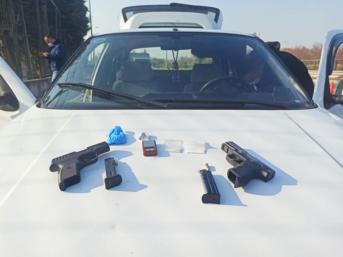 Kısıtlamada uyuşturucu ve silahla yakalandılar, 'Kimseye zararımız yok' dediler -6