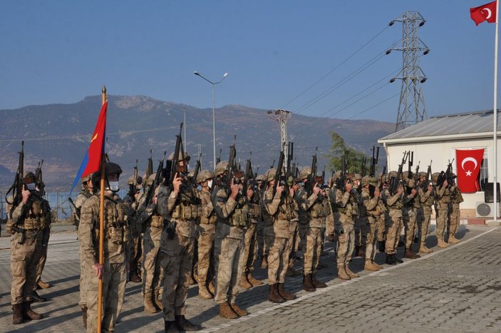 Komandolar dualarla Suriye'ye uğurlandı