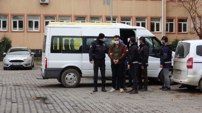 Muş polisinden uyuşturucu tacirlerine şafak operasyonu: 6 tutuklama -13