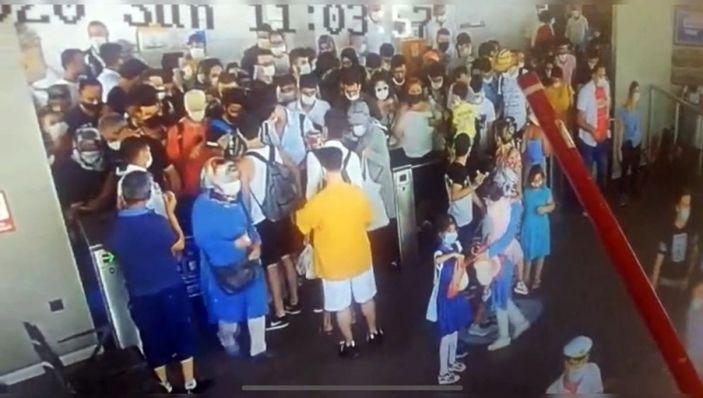 i Kabataş İskelesi’nde organize yankesicilik