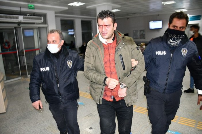 Aksaray'da alkollü kişi, kendisini yakalayan polislere ve gazetecilere hakaretler savurdu