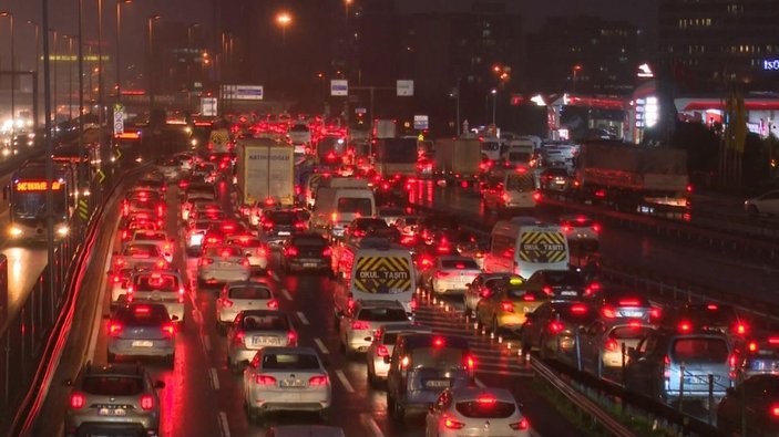 İstanbul'da trafik yoğunluğu -1 -3