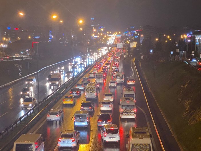 İstanbul'da trafik yoğunluğu -2 -2