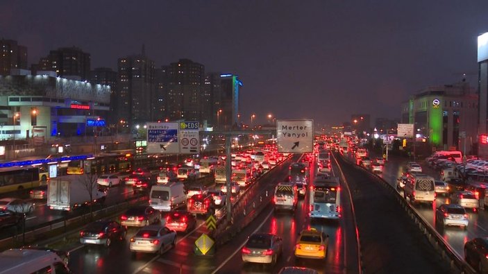 İstanbul'da trafik yoğunluğu -1 -1