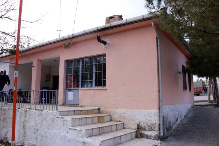 d Nevşehir'de koronavirüs, bir aileden 4 kişinin ölümüne neden oldu