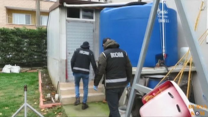 Bursa'da 420 litre sahte içki ele geçirildi -8