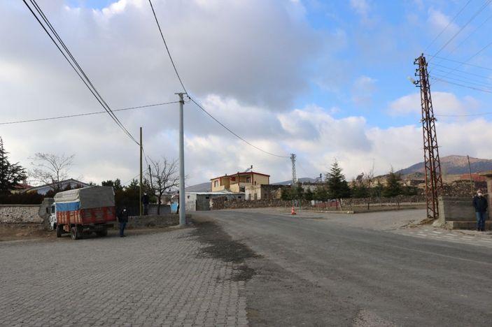 d Nevşehir'de koronavirüs, bir aileden 4 kişinin ölümüne neden oldu