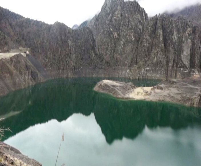 Artvin'de barajlardaki su seviyesi düştü -6