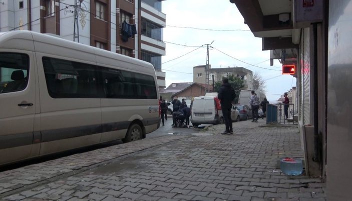 Arnavutköy’de iki aile arasında yumruklu kavga -2