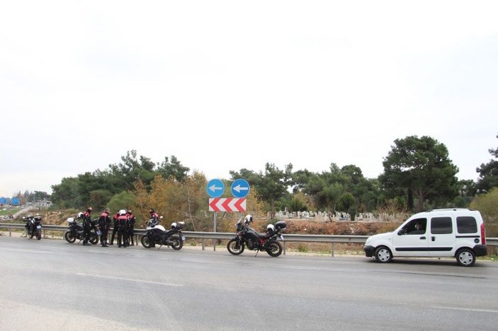 İkinci kez alkollü araç kullanırken yakalandığı polise, Ben de memur çocuğuyum dedi -11