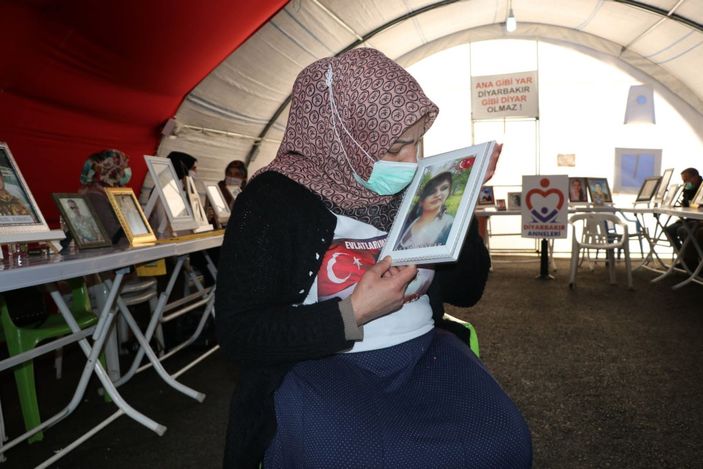 Evlat nöbetindeki anne: Kardeşin askere gidecek, onu mu öldüreceksin -1