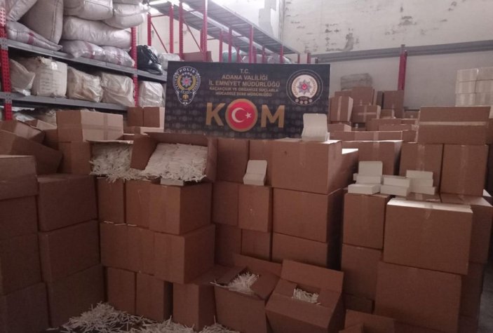 Adana’da 10 milyon 750 bin adet kaçak makaron ele geçirildi -1