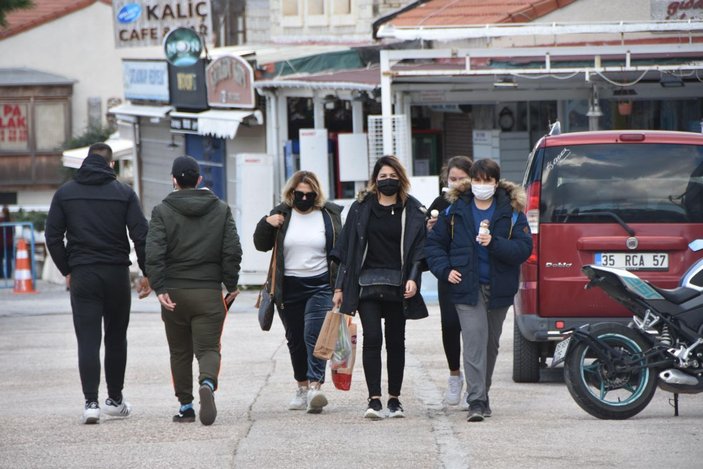 Yılbaşında yüzde 100 doluluk olanına ulaşan Çeşme'ye İzmir'den destek ekipler gidecek -1