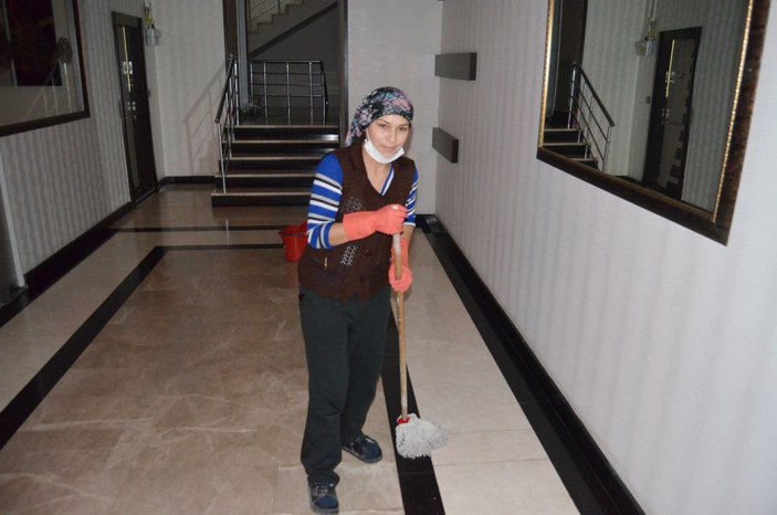 Aksaray'da kısıtlamaya uymayan genç, apartmanın bodrumunda saklanırken yakalandı