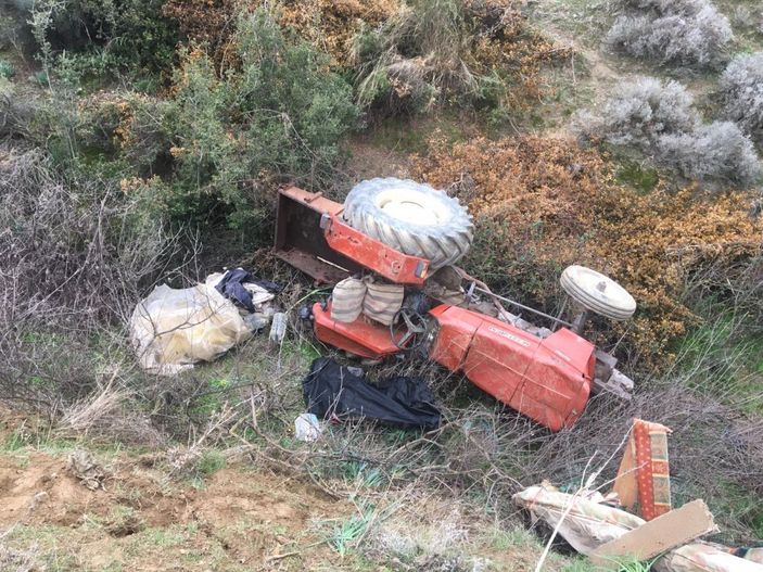 Aydın'da uçuruma yuvarlanan traktörünün altında can verdi