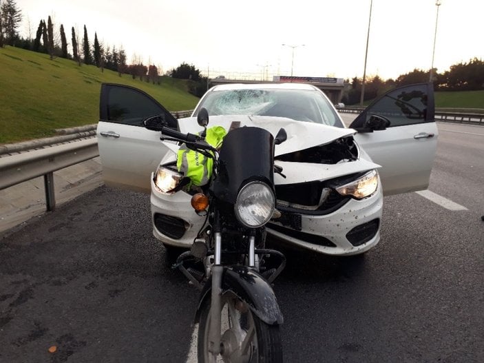 Başakşehir’de feci kaza: Motosikletli metrelerce sürüklendi -1