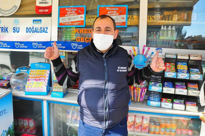 25 milyon TL'lik çeyrek bileti satan bayi altınla ödüllendirildi -2