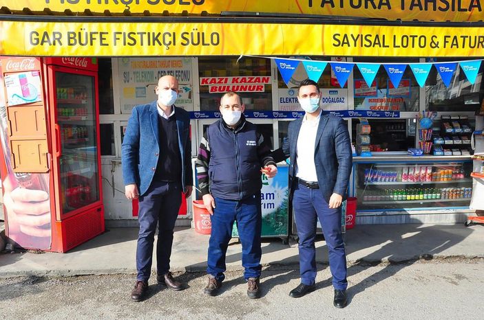 25 milyon TL'lik çeyrek bileti satan bayi altınla ödüllendirildi -1