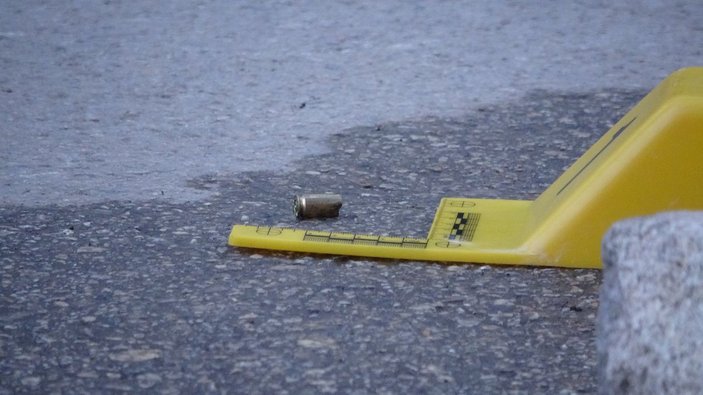 80 yaşındaki baba, tartıştığı oğlunu sokak ortasında bacağından vurdu -9