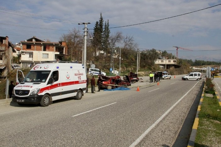 Muğla’da trafik kazası: 2 ölü, 3 yaralı -9